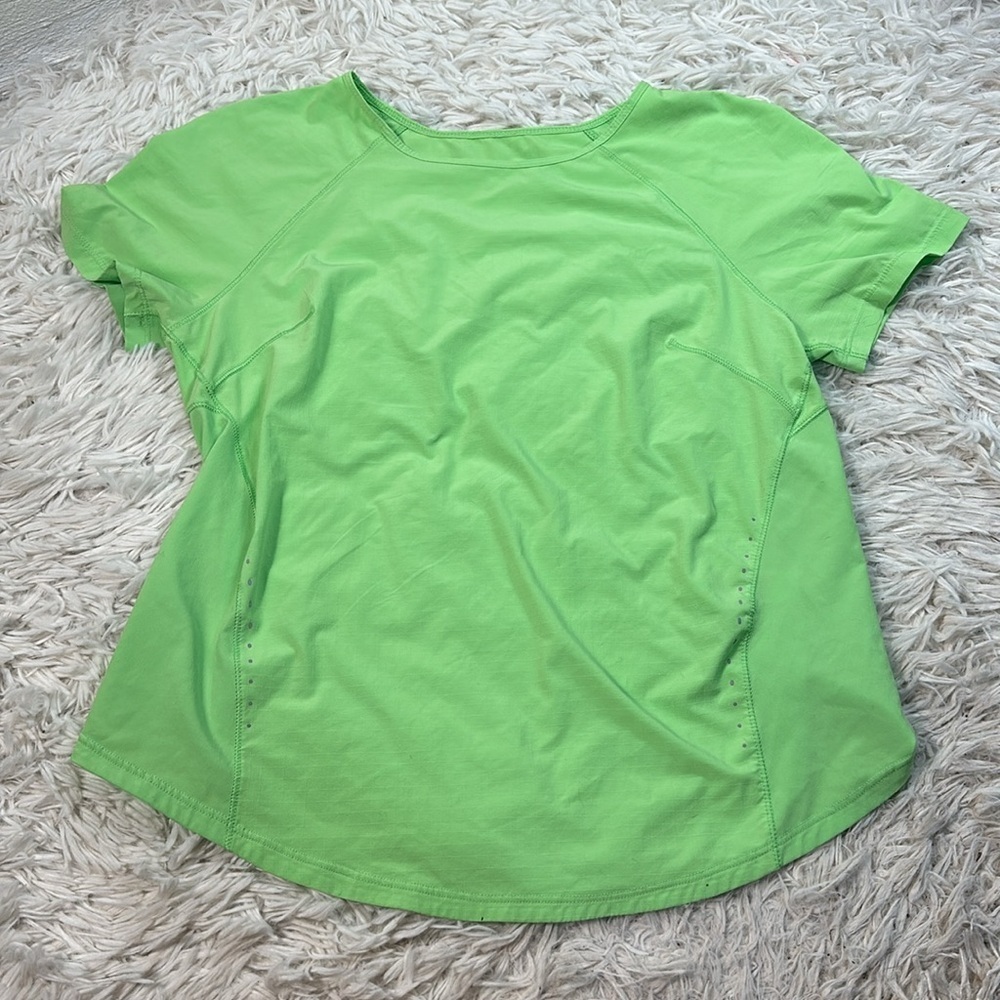 Lululemon Lightweight Stretch Running Short Sleeve Shirt Scream Green